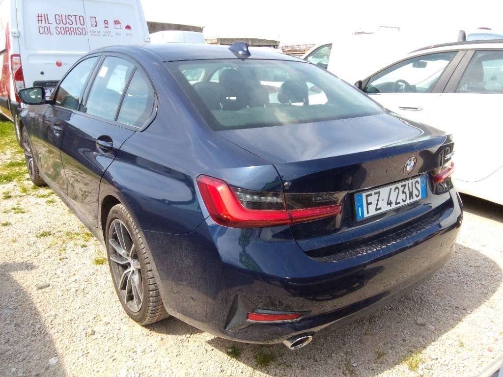 Bmw 3 Series 320d - Diesel - Automatic - 134 143 km