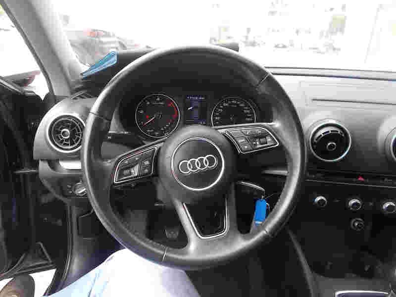 Audi A3 30 - Diesel - Manual - 216 406 km