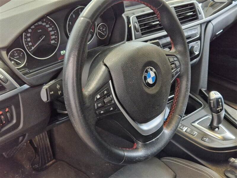 Bmw 3 Series 320d - Diesel - Automatic - 193 410 km