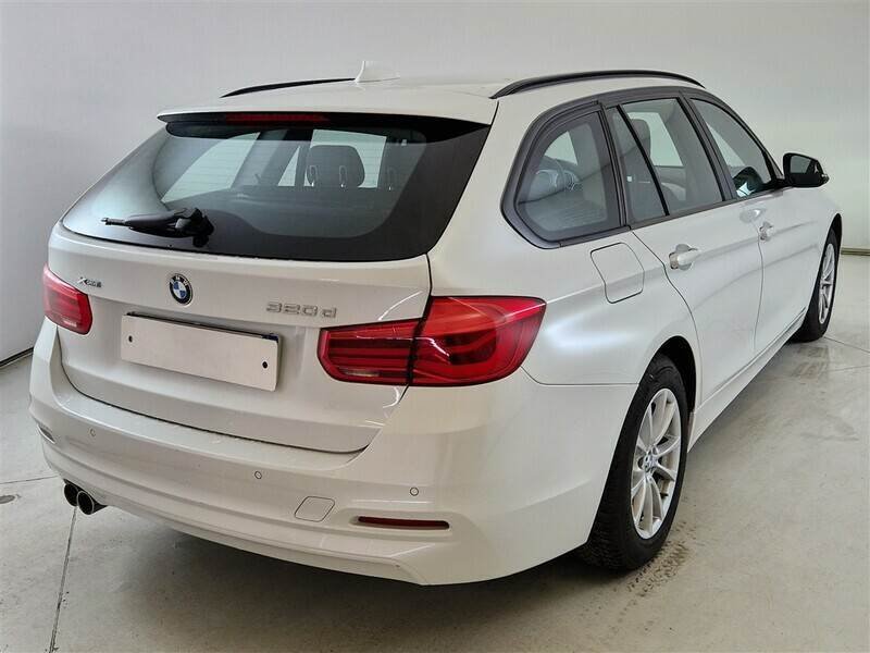 Bmw 3 Series 320d - Diesel - Automatic - 214 256 km