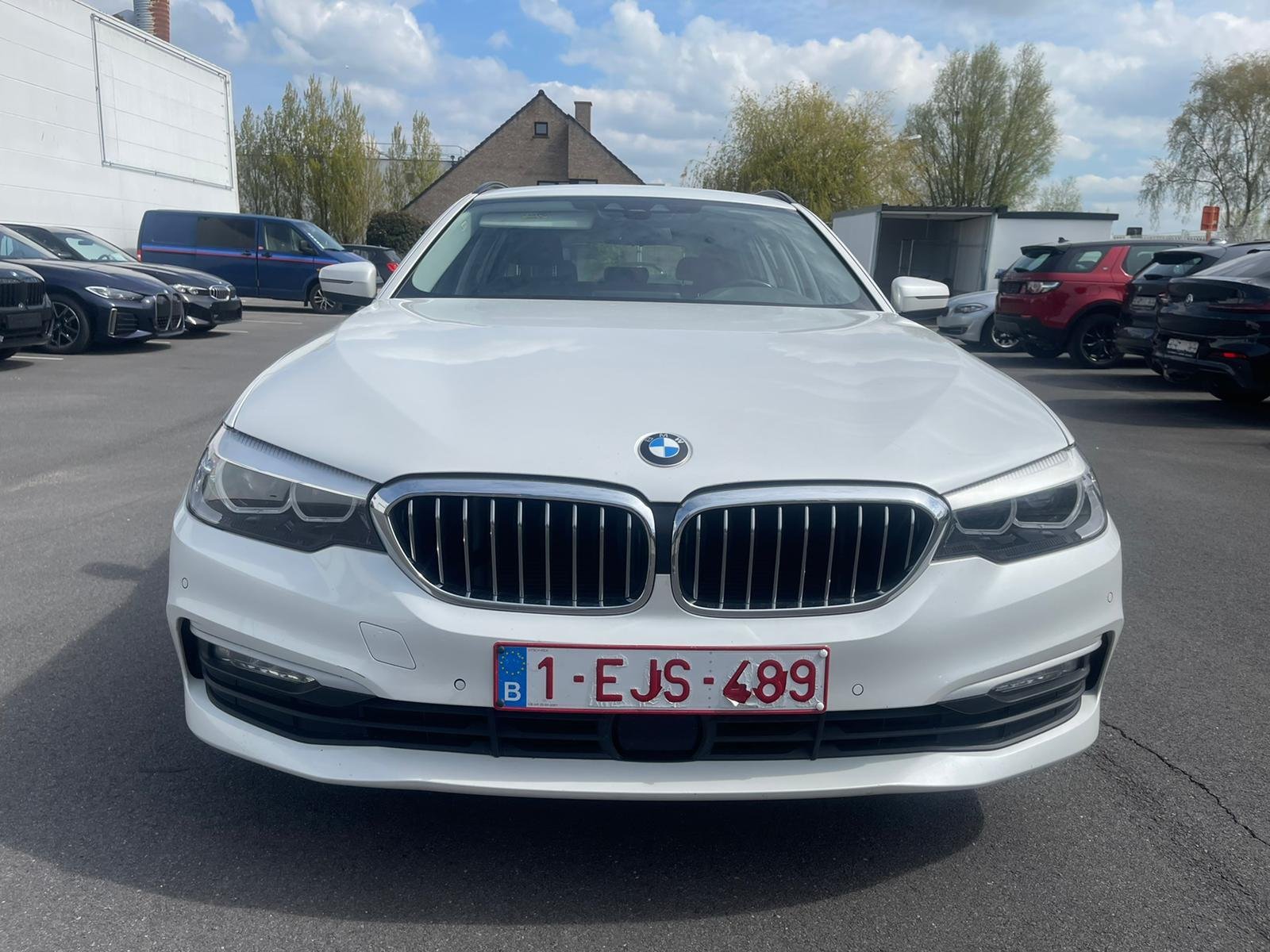 Bmw 5 Series 520 - Diesel - Automatic - 275 247 km