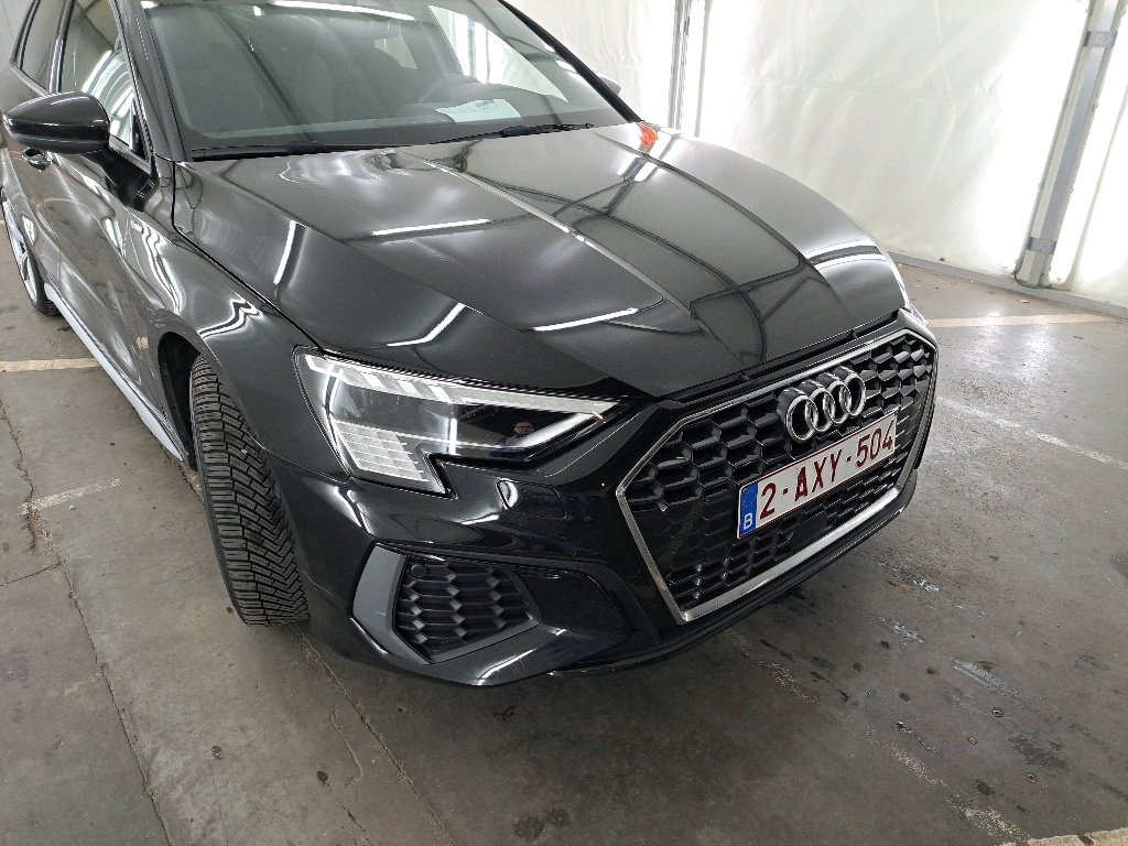 Audi A3 40 TFSI - Hybride - Automatic - 23 755 km