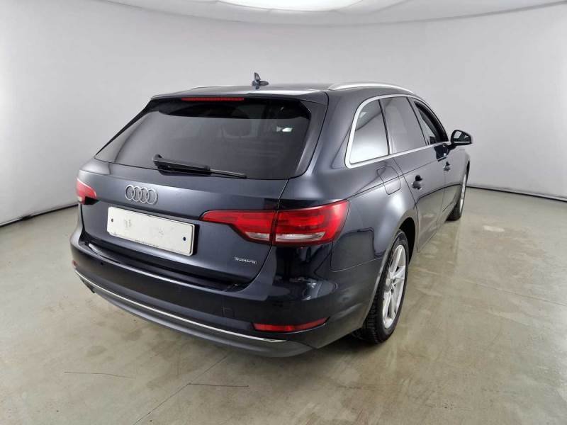 Audi A4 40 - Diesel - Automatic - 163 598 km