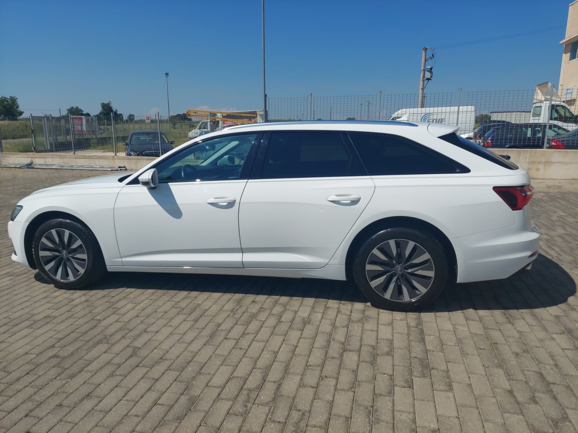 Audi A6 40 - Diesel - Automatic - 169 000 km