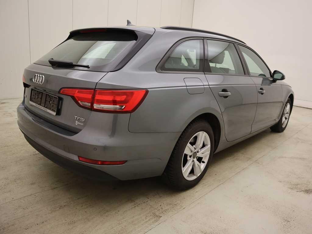 Audi A4 1.4 TFSI - Benzine - Manual - 121 792 km