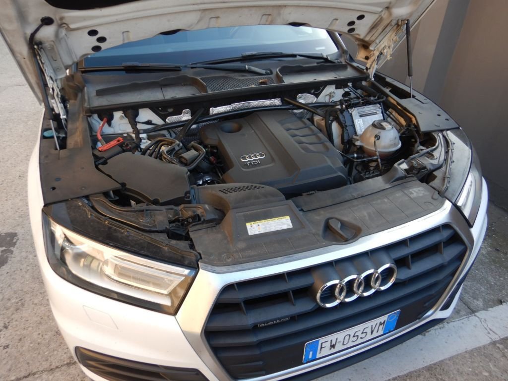 Audi Q5 2.0 TDI - Diesel - Automatic - 266 380 km