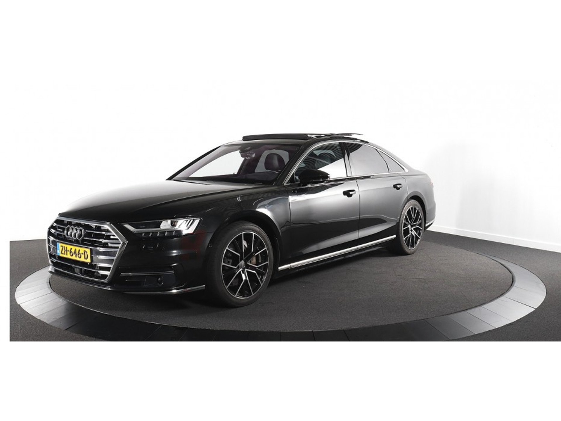 Audi A8 55 TFSI - Benzine - Automatic - 108 753 km