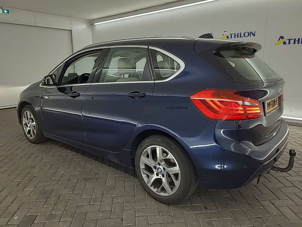 Bmw 2 Series 218i - Benzine - Automatic - 135 625 km