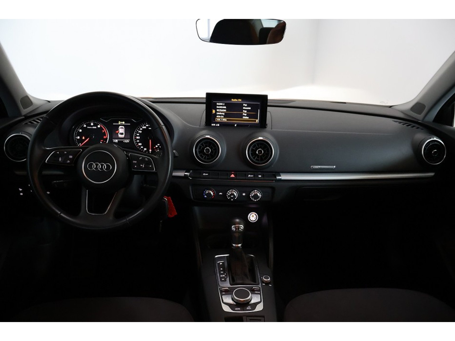 Audi A3 1.5 TFSI - Benzine - Automatic - 55 792 km