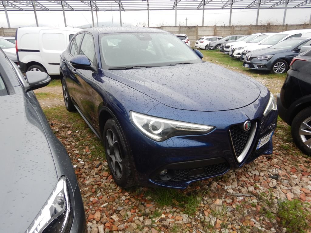 Alfa romeo Stelvio 2.2 - Diesel - Automatic - 192 663 km