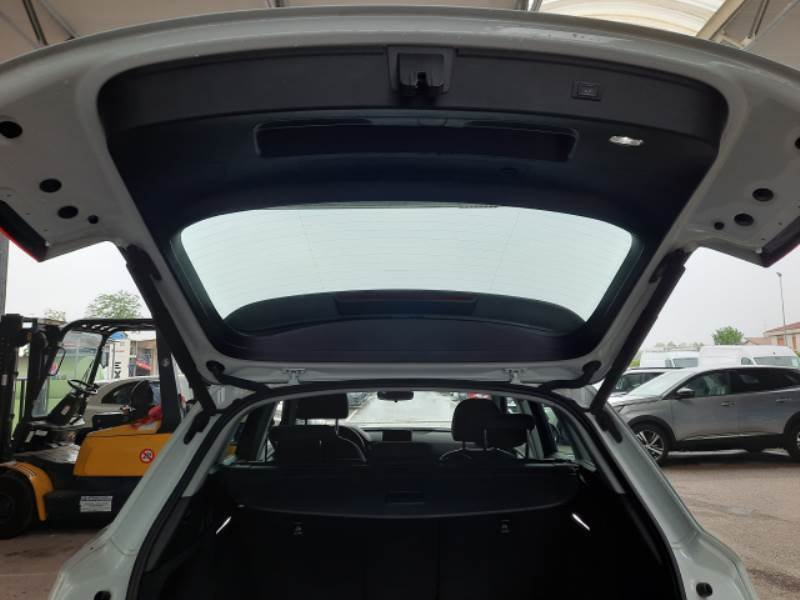 Audi Q5 2.0 TDI - Diesel - Automatic - 241 656 km