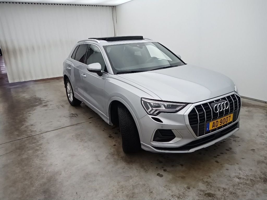 Audi Q3 45 TFSI - Benzine - Automatic - 78 984 km