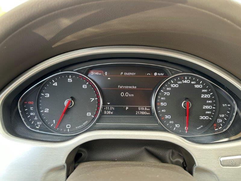 Audi A8 4.0 tfsi - Benzine - Automatic - 217 800 km