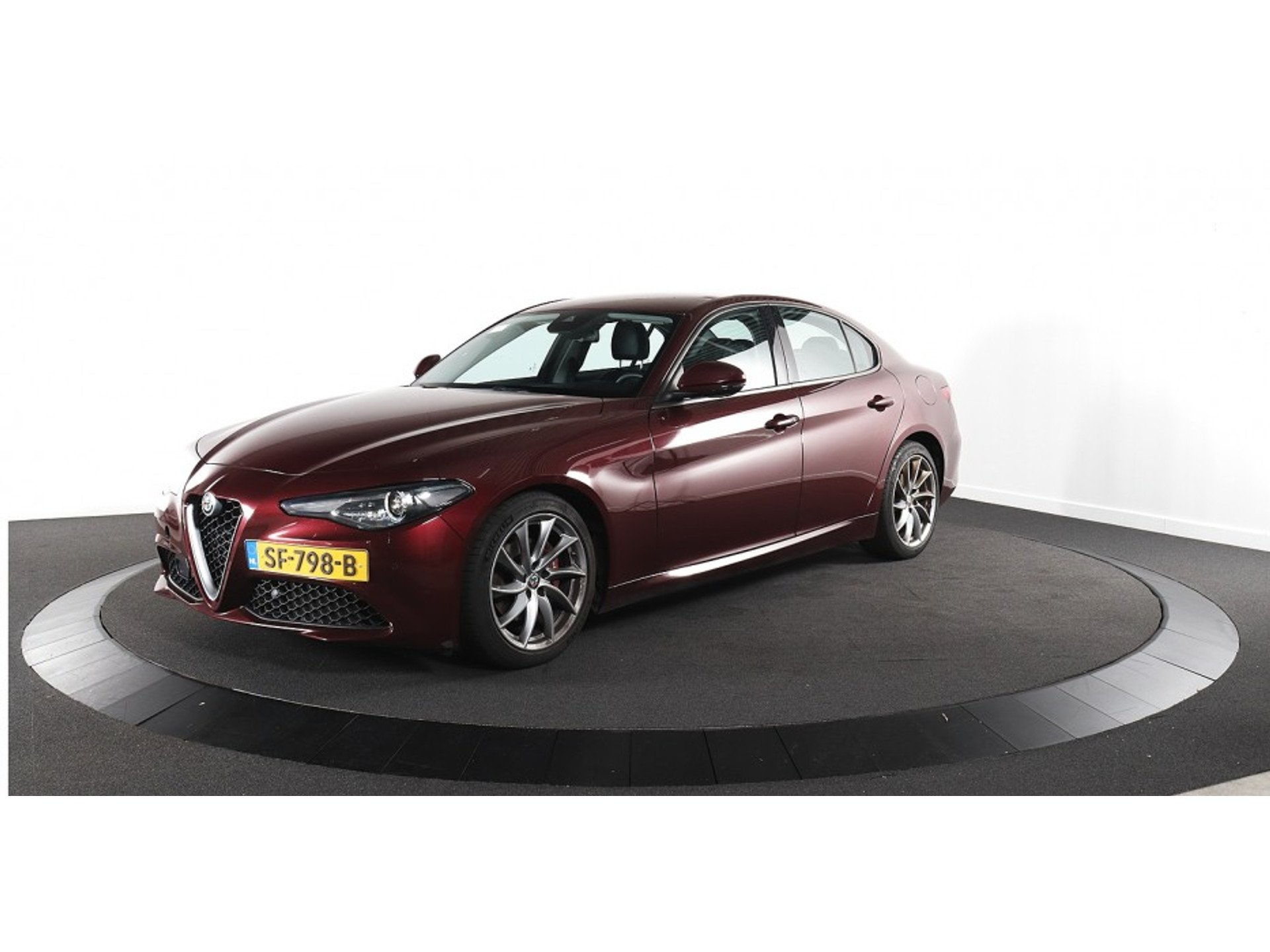 Alfa romeo Giulia 2.2 - Diesel - Manual - 97 708 km