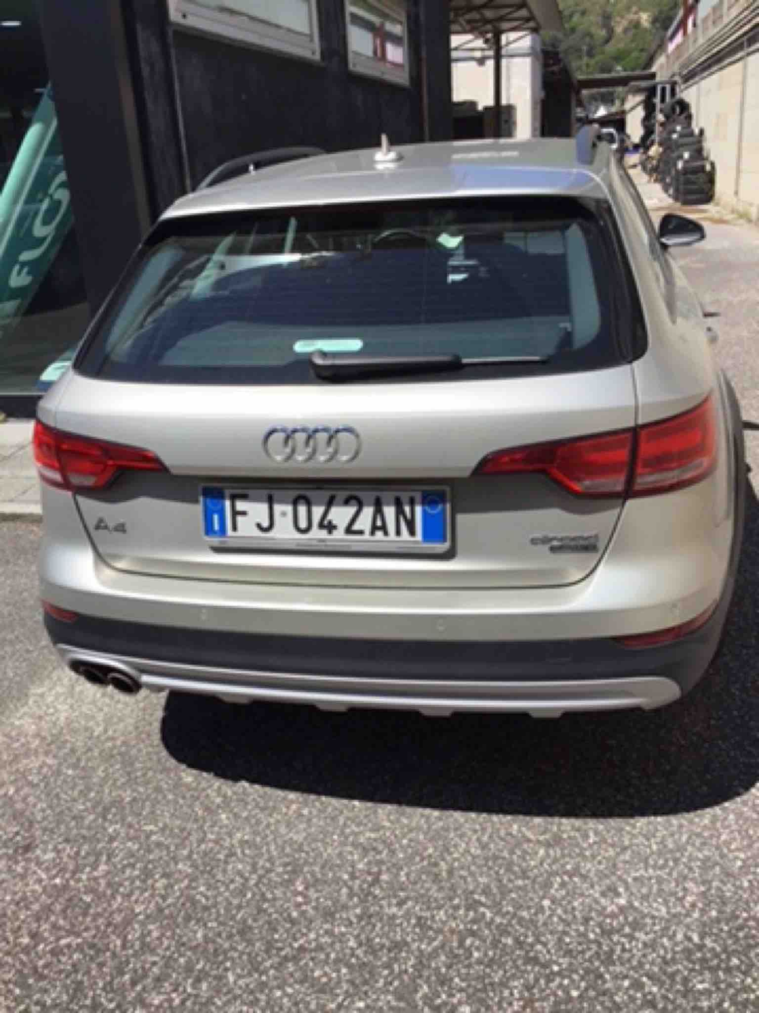 Audi A4 2.0 TDI - Diesel - Automatic - 225 207 km