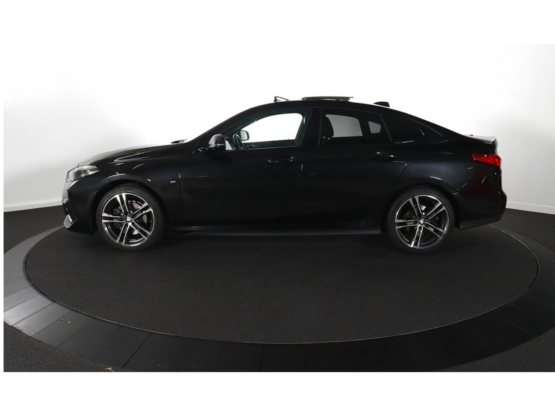 Bmw 2 Series 218d - Diesel - Automatic - 125 086 km