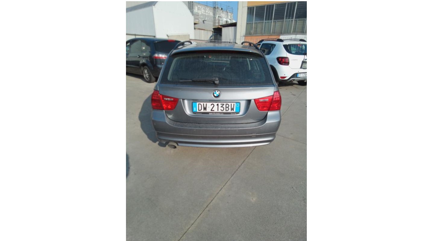 Bmw 3 Series 320d - Diesel - Manual - 258 295 km