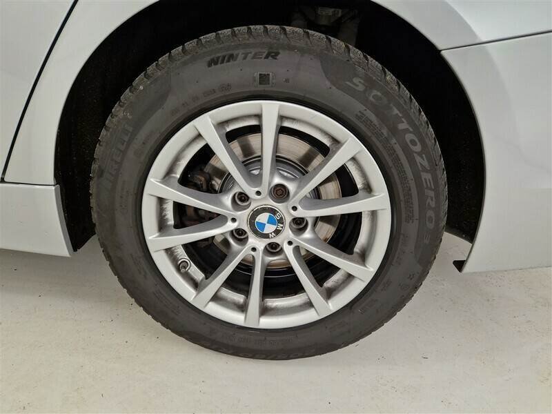 Bmw 3 Series 318d - Diesel - Automatic - 162 224 km