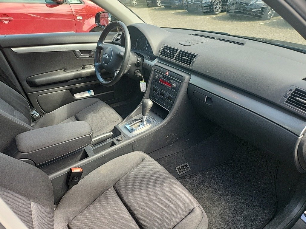 Audi A4 1.8 - Benzine - Automatic - 169 079 km