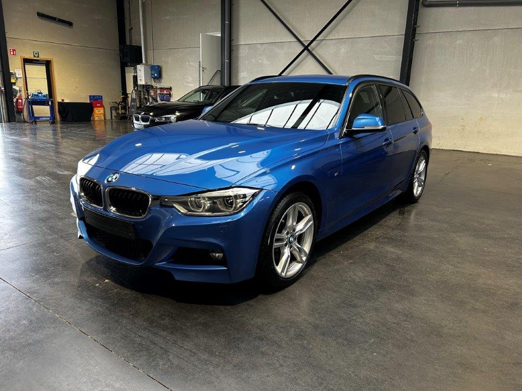 Bmw 3 Series 320d - Diesel - Automatic - 74 123 km