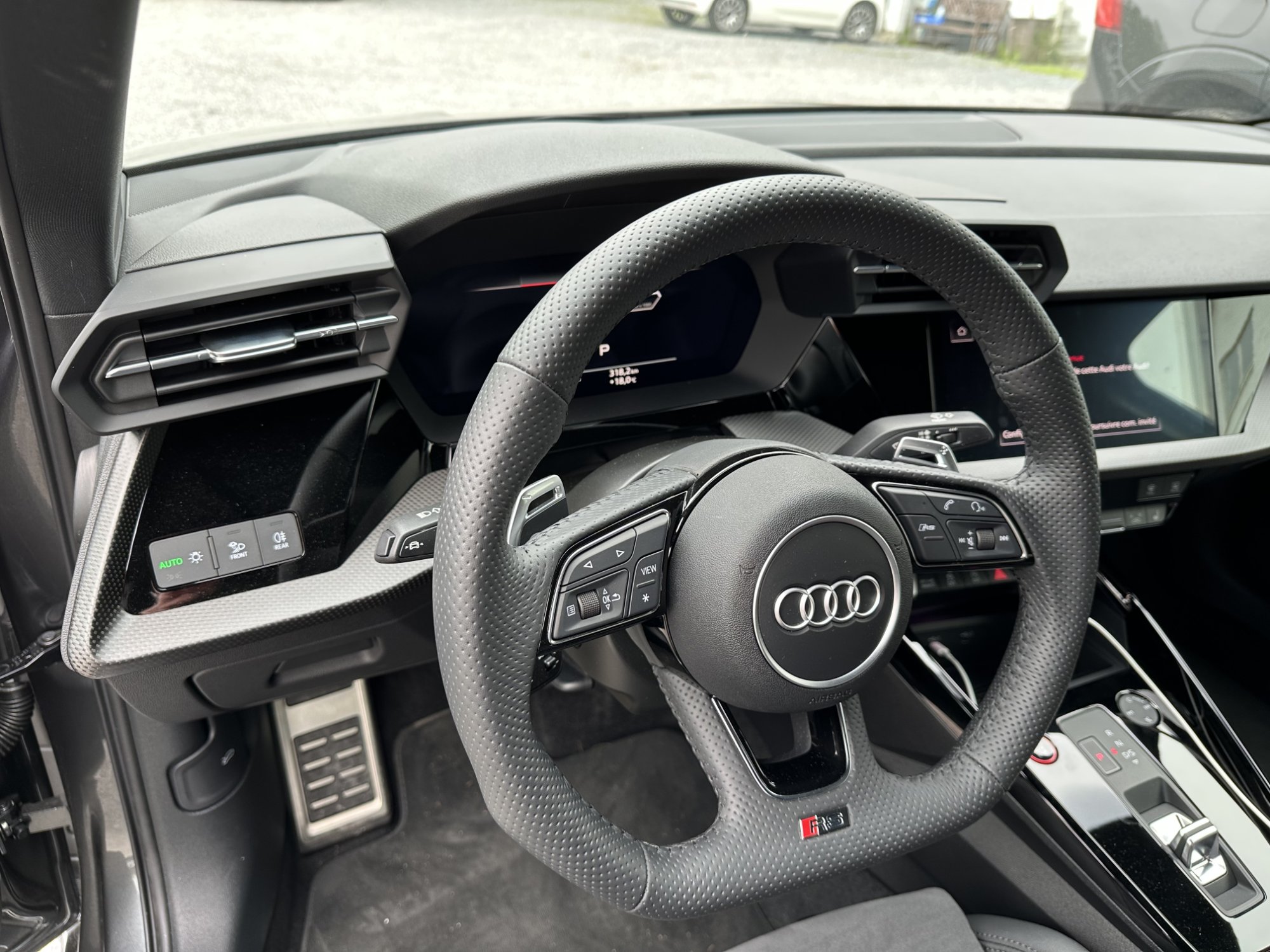 Audi A3 2.5 TFSI - Benzine - Automatic - 3 117 km