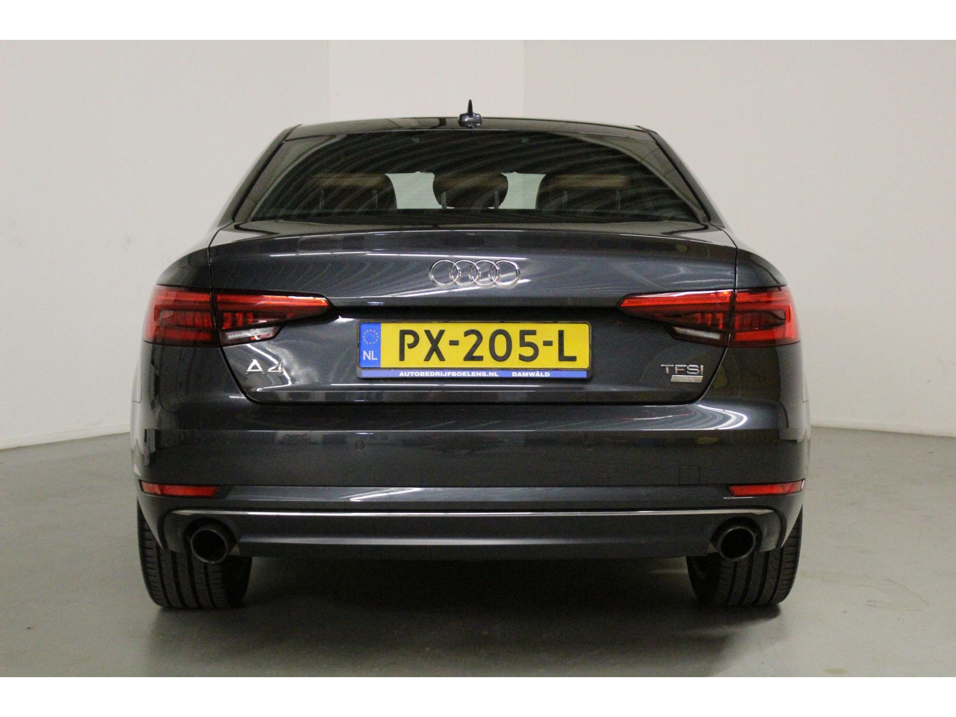 Audi A4 2.0 TFSI - Benzine - Automatic - 82 648 km