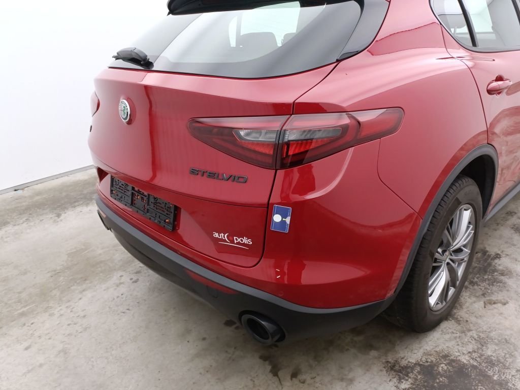 Alfa romeo Stelvio 2.0 - Benzine - Automatic - 43 455 km