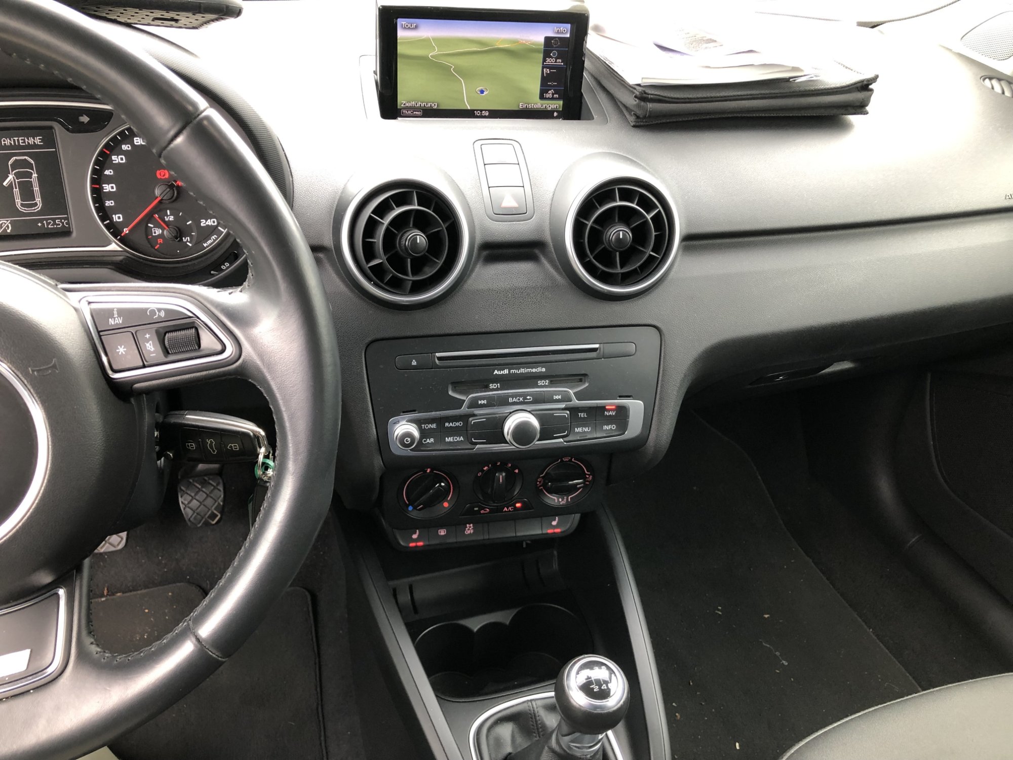 Audi A1 1.4 TFSI - Benzine - Manual - 99 650 km