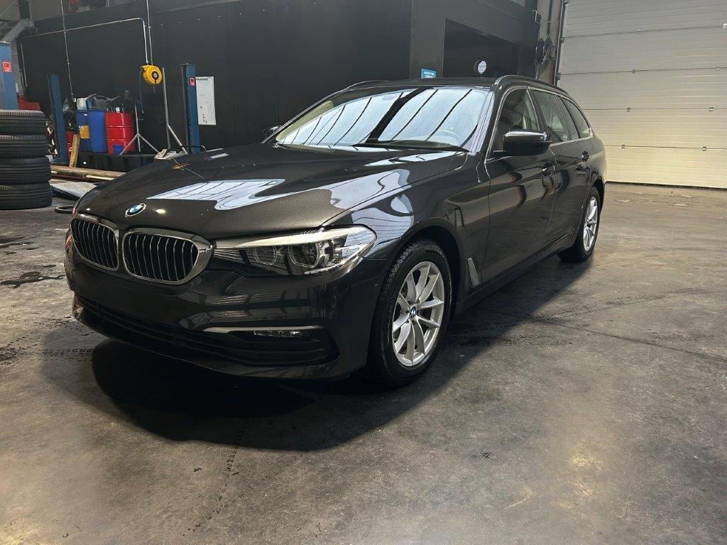 Bmw 5 Series 520d - Diesel - Automatic - 59 863 km