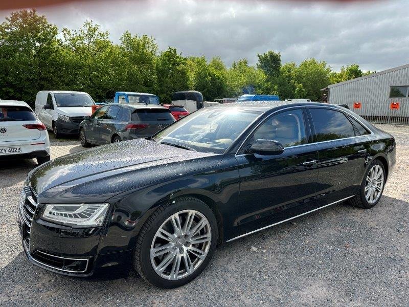 Audi A8 4.0 tfsi - Benzine - Automatic - 217 800 km