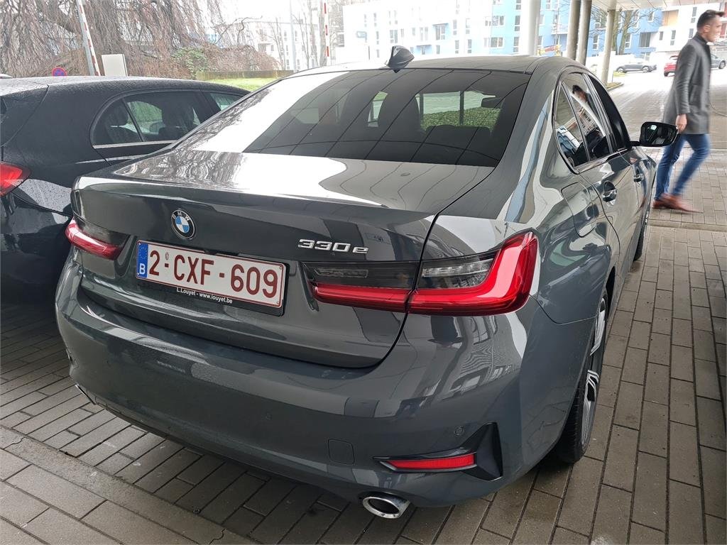 Bmw 3 Series 330e - Hybride - Automatic - 9 952 km