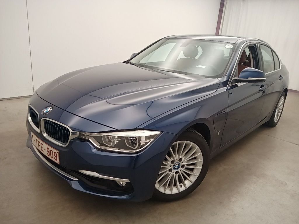 Bmw 3 Series 330e - Benzine - Automatic - 138 936 km