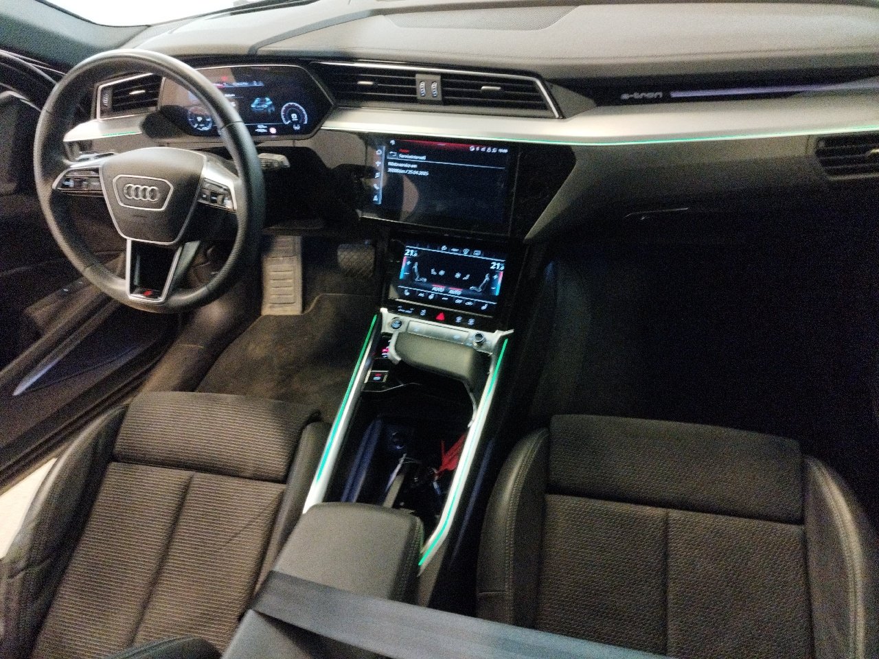 Audi E-Tron 55 - Electric - Automatic - 29 187 km