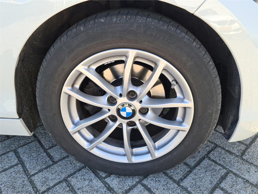 Bmw 1 Series 118i - Benzine - Automatic - 158 081 km