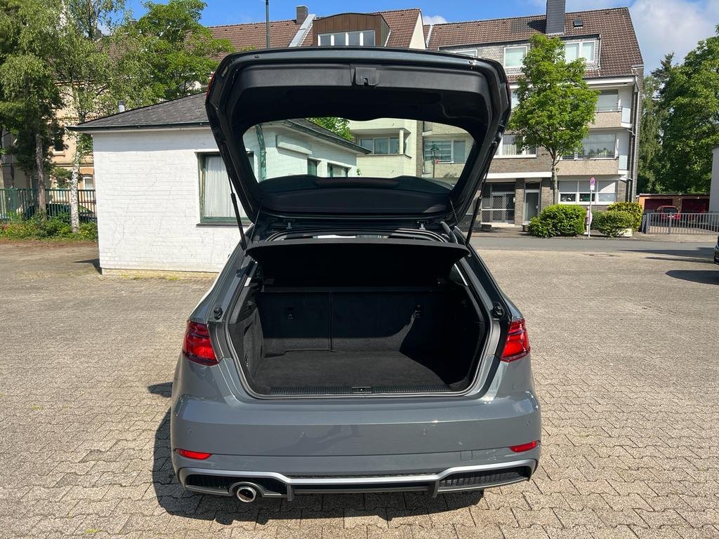 Audi A3 30 TDI - Diesel - Automatic - 108 118 km