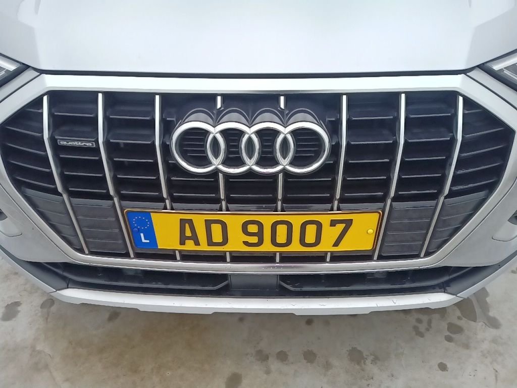 Audi Q3 45 TFSI - Benzine - Automatic - 78 984 km