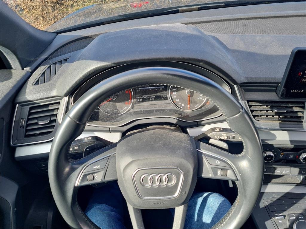 Audi Q5 2.0 TDI - Diesel - Automatic - 195 605 km