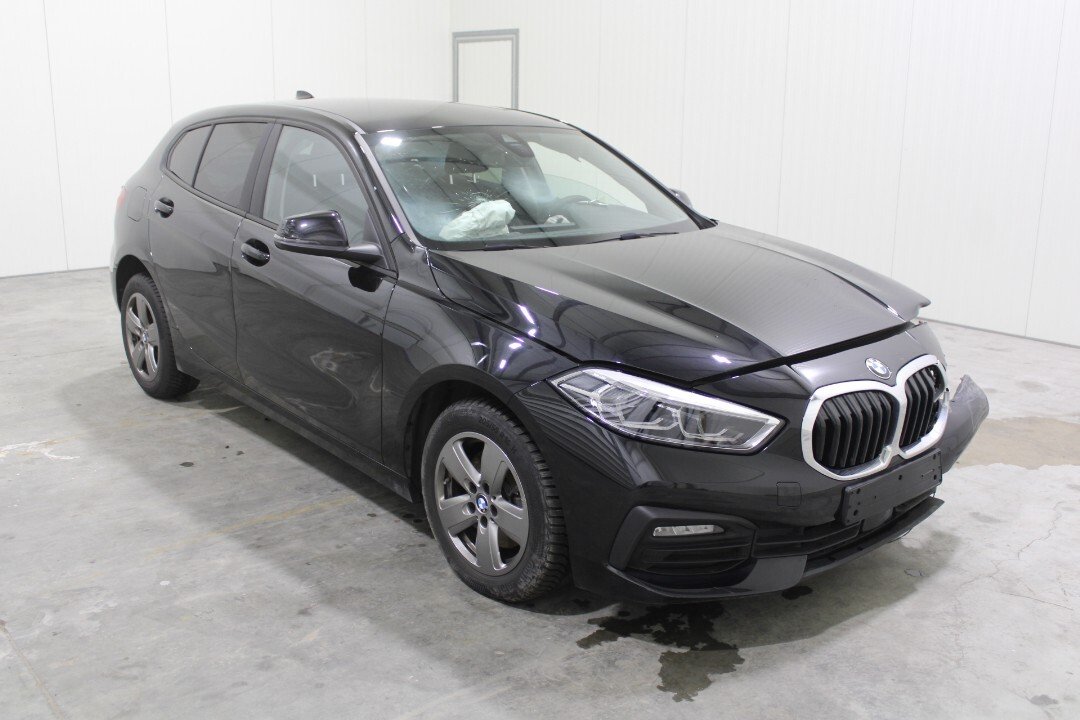 Bmw 1 Series 118i - Benzine - Manual - 22 331 km