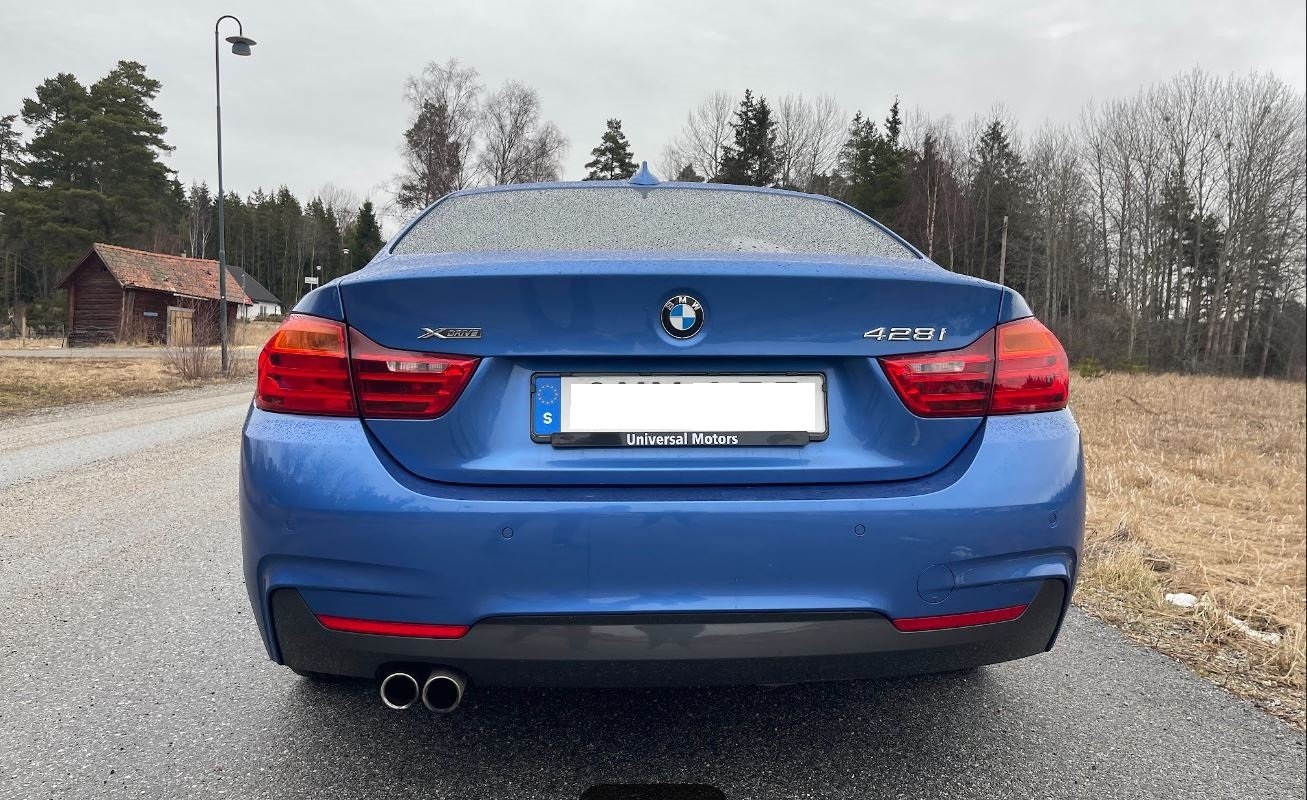 Bmw 4 Series 428i - Benzine - Automatic - 140 000 km