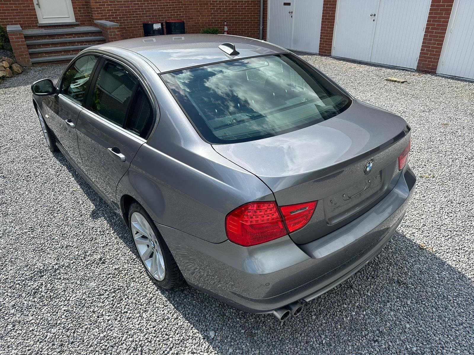 Bmw 3 Series 330d - Diesel - Manual - 393 849 km