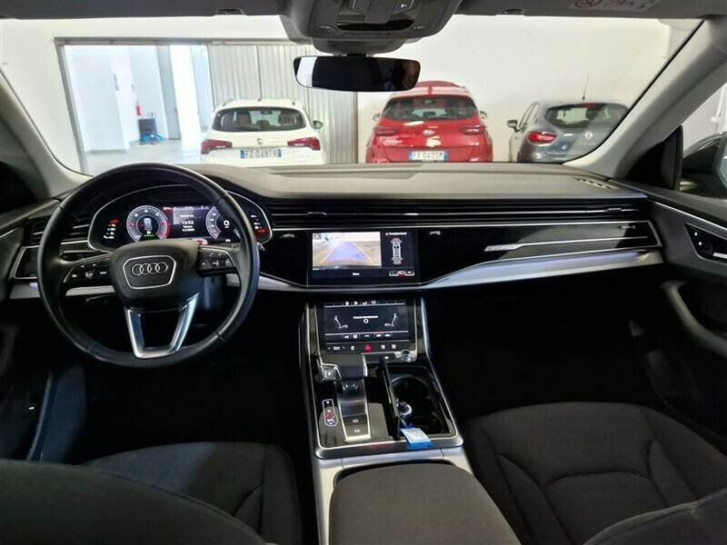 Audi Q8 3.0 TDI - Hybride - Automatic - 119 175 km