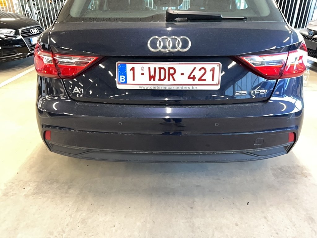 Audi A1 1.0 TFSI - Benzine - Manual - 88 383 km