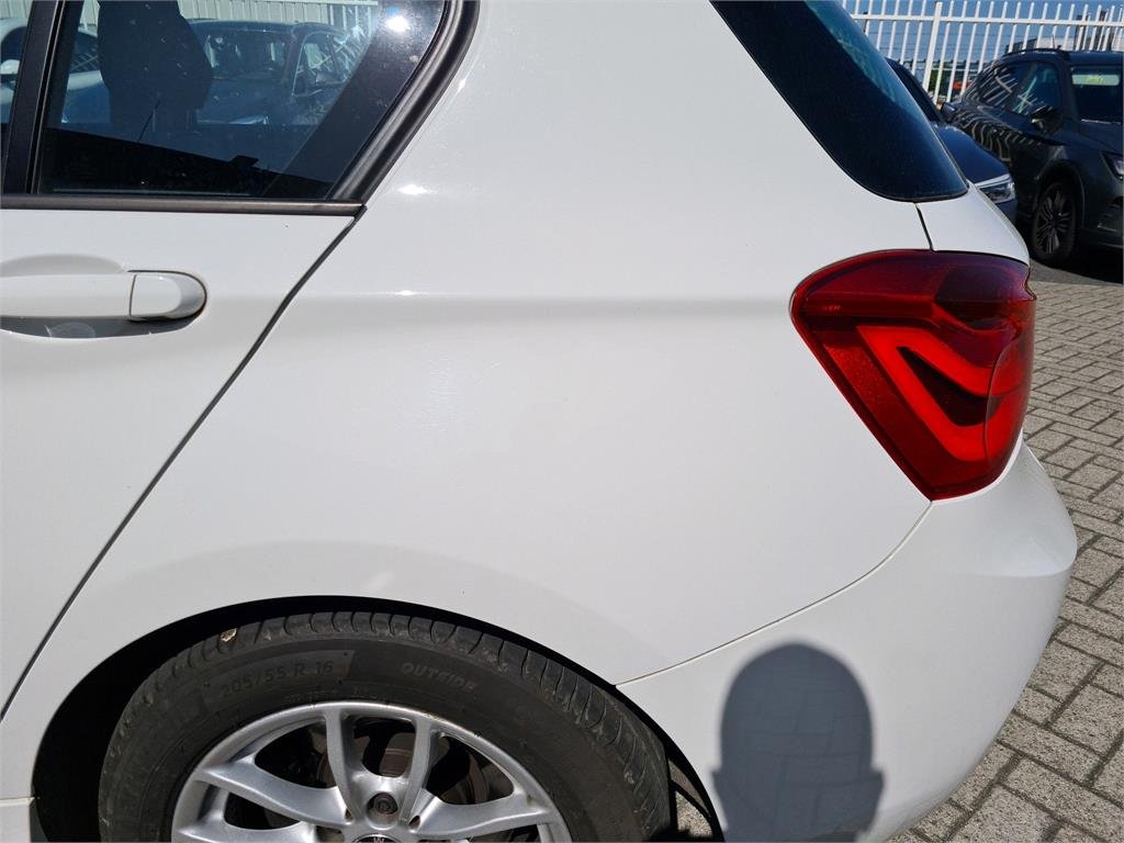 Bmw 1 Series 118i - Benzine - Automatic - 158 081 km