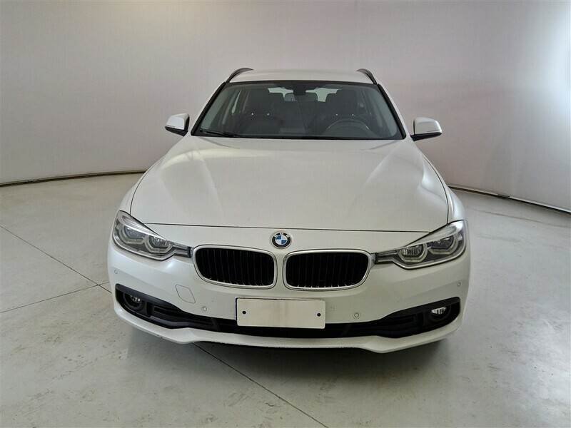 Bmw 3 Series 320d - Diesel - Automatic - 214 256 km