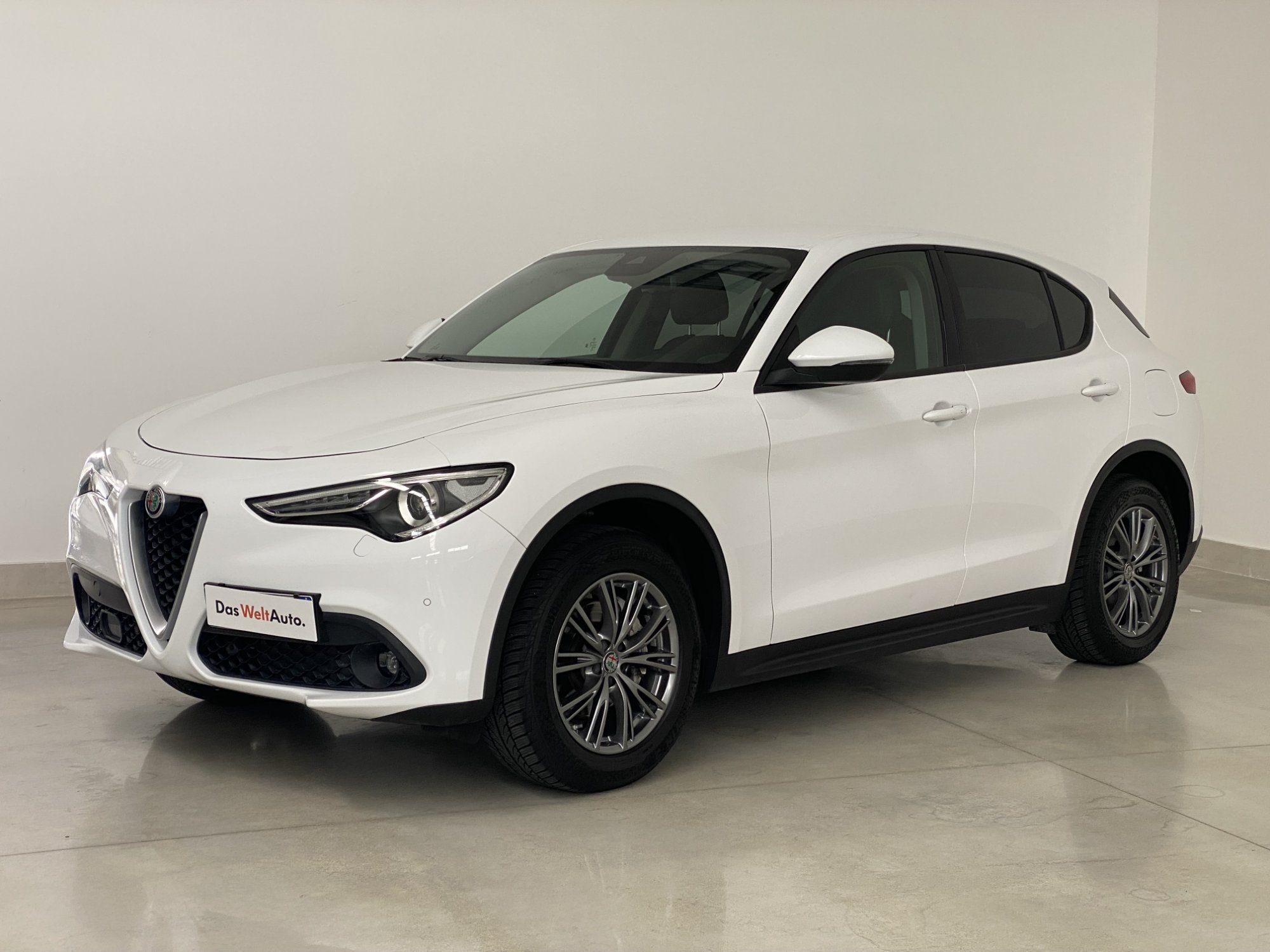 Alfa romeo Stelvio 2.2 - Diesel - Automatic - 70 682 km