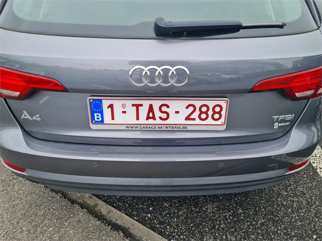 Audi A4 1.4 TFSI - Benzine - Manual - 121 792 km