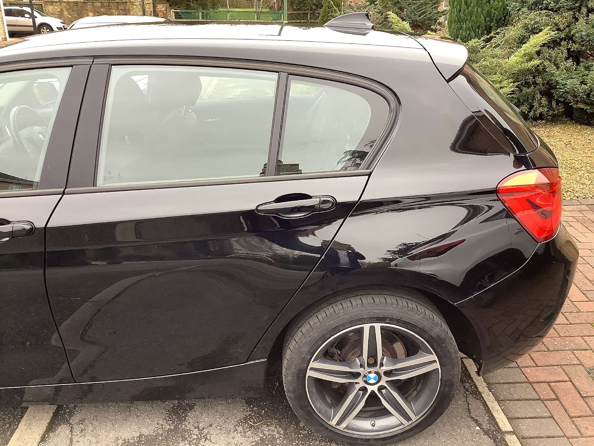 Bmw 1 Series 118i - Benzine - Manual - 156 491 km