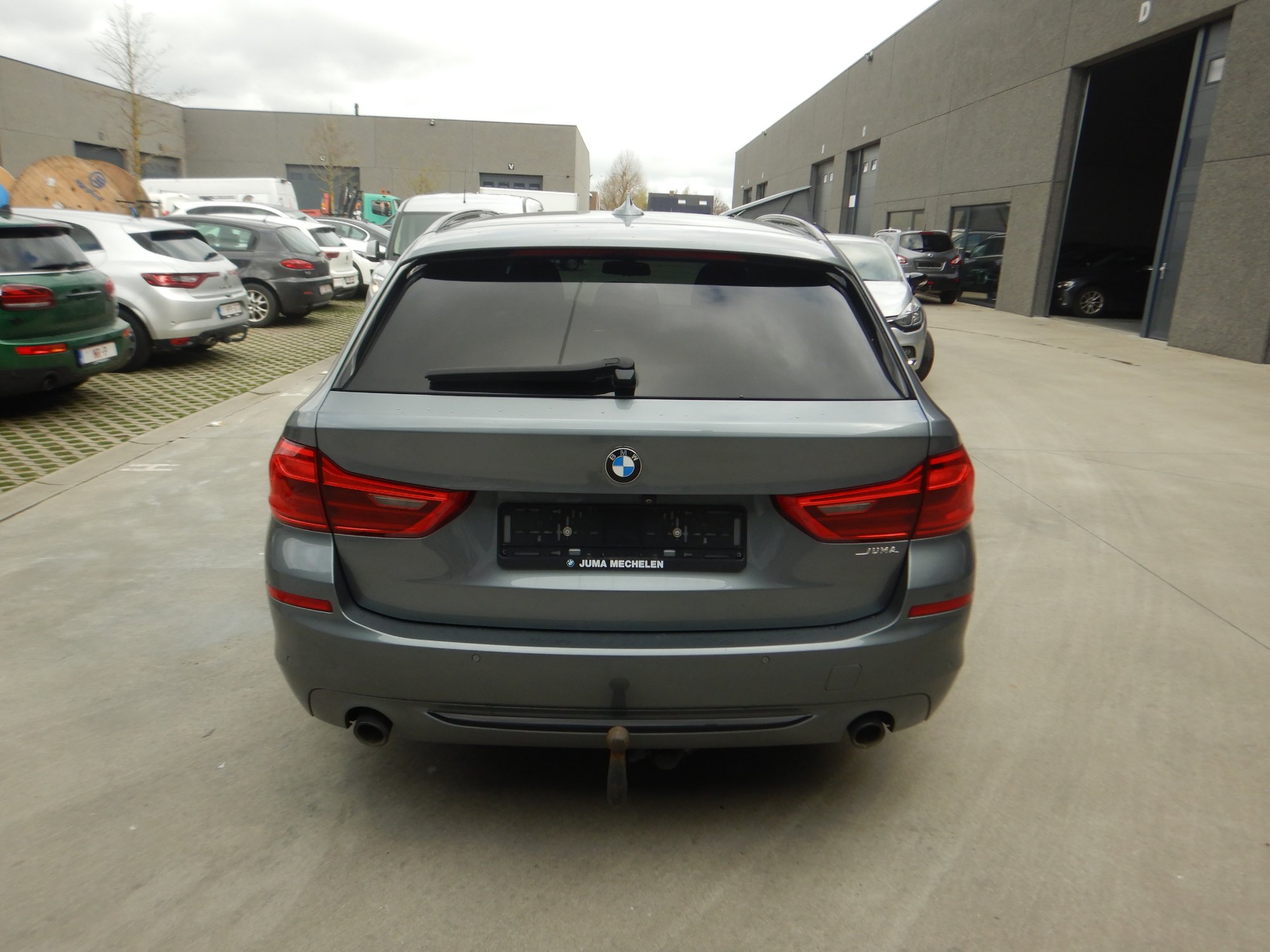 Bmw 5 Series 520 - Diesel - Automatic - 181 593 km