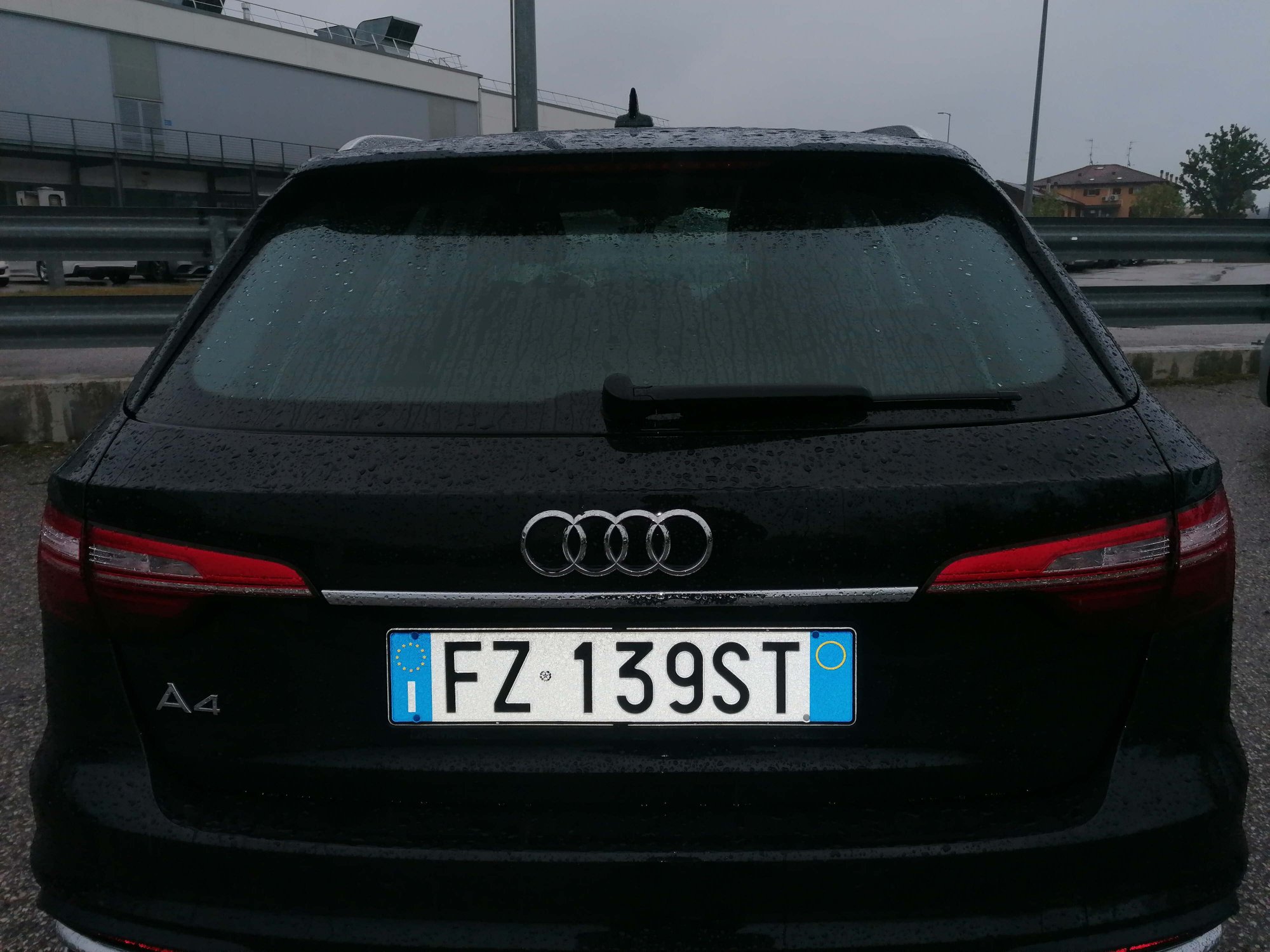 Audi A4 30 - Diesel - Automatic - 142 696 km