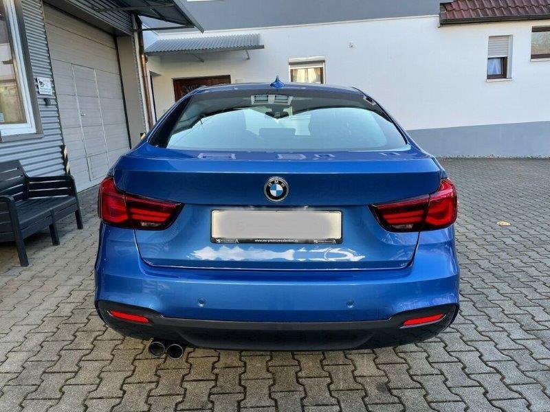 Bmw 3 Series 320i - Benzine - Automatic - 24 951 km